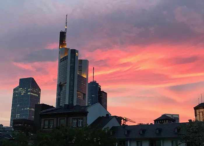 Hotel Ruby Louise Frankfurt By Ihg