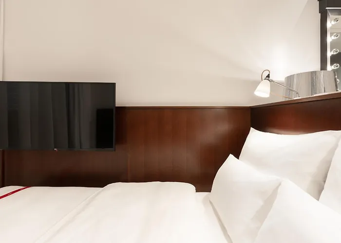 Ruby Louise Frankfurt By Ihg Hotel