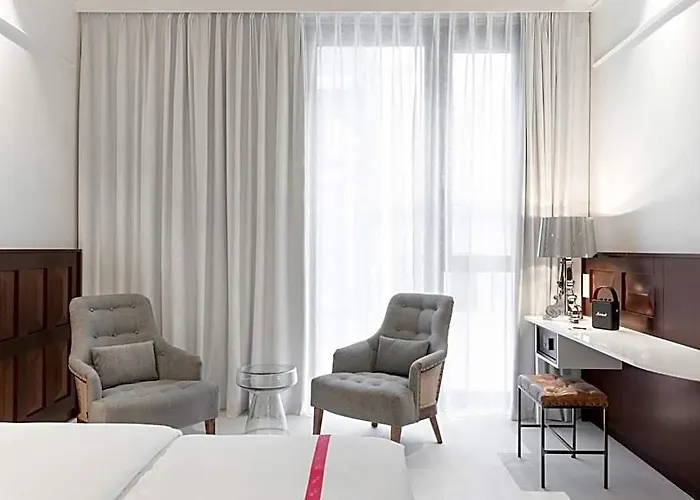 Ruby Louise Frankfurt By Ihg 4*